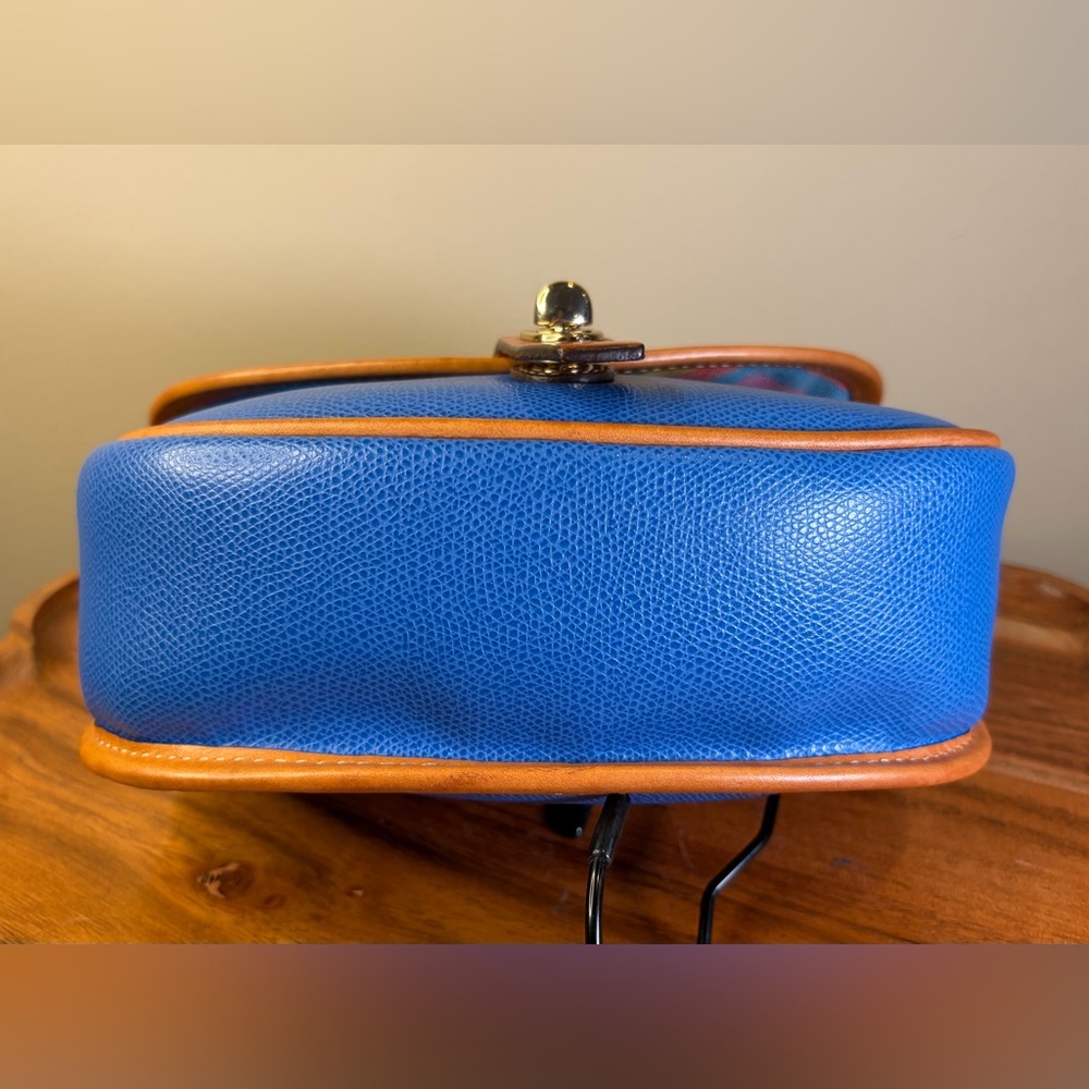 Dooney & Bourke Claremont Field Bag Blue Leather with Brown Trim EUC - Picture 13 of 17